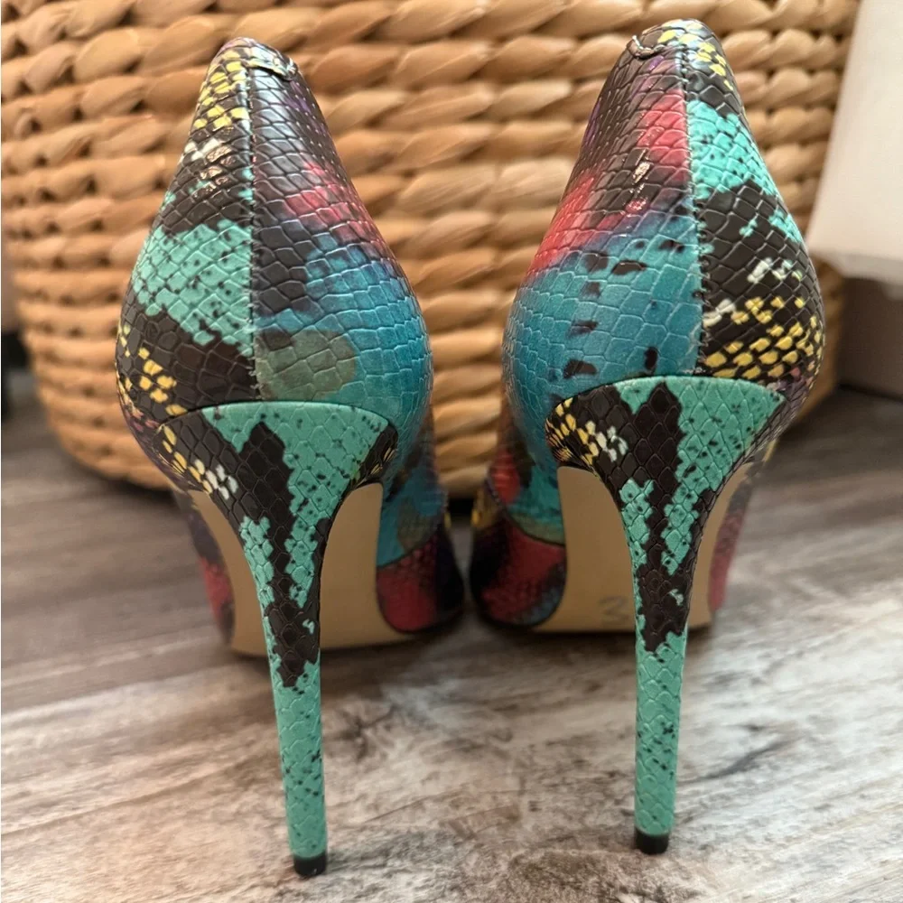 Steve Madden Proto Multi Snake Patterned Pointed High Heels - Picture 4 of 10